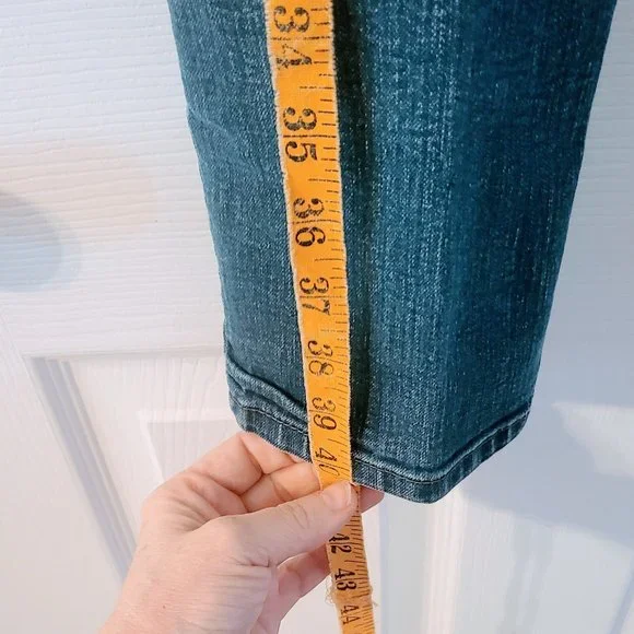 Vintage Glo Skinny Jeans- So perfect! - Picture 11 of 12